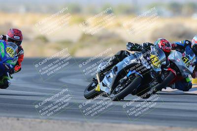 media/Nov-16-2024-CVMA (Sat) [[0e4bb1f32f]]/Race 4-500-350 Supersport/